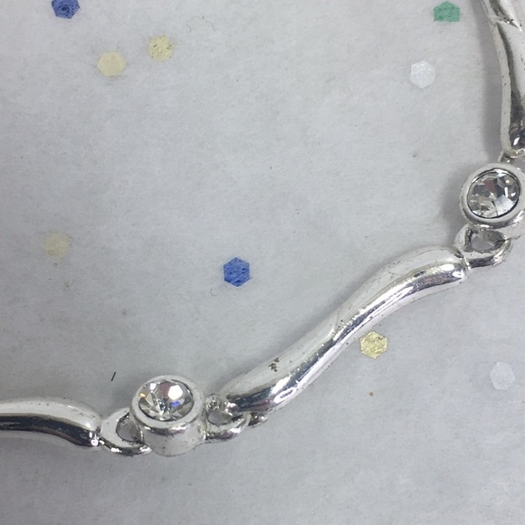Crystal silver-tone bar link bracelet 7.5” - Picture 2 of 4